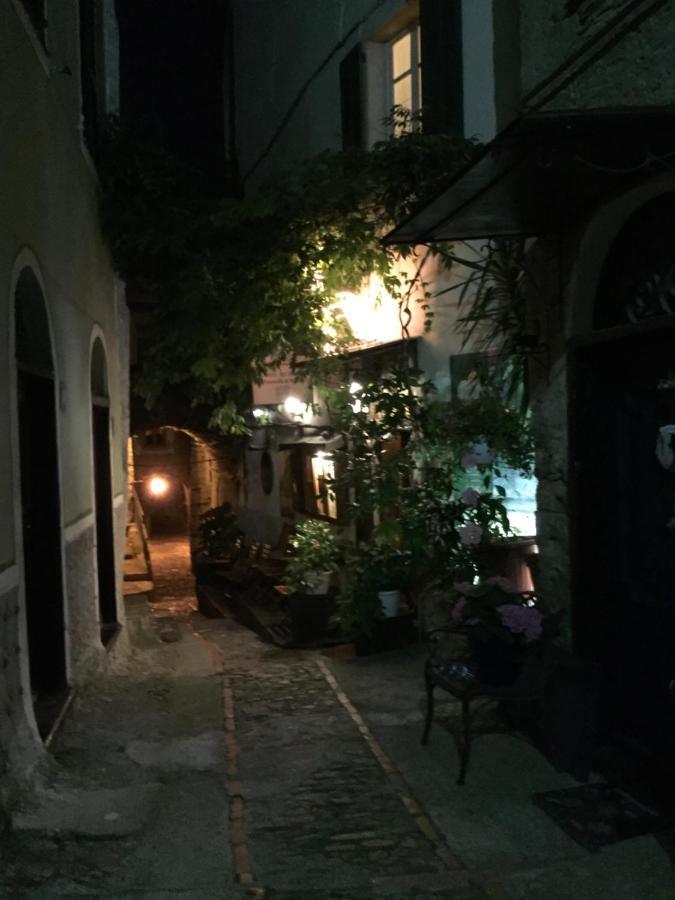 La Finestrella Di Montalto Locanda Badalucco Buitenkant foto