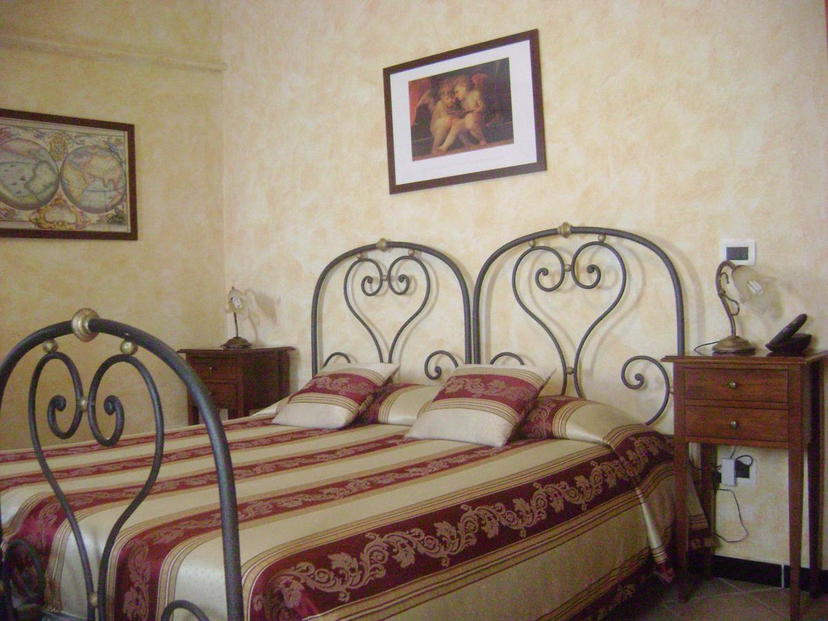 La Finestrella Di Montalto Locanda Badalucco Buitenkant foto